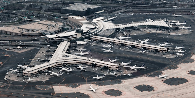 Newark Airport delays intensify as FAA weighs air traffic controller fixes Newark Airport delays intensify as FAA weighs air traffic controller fixes
